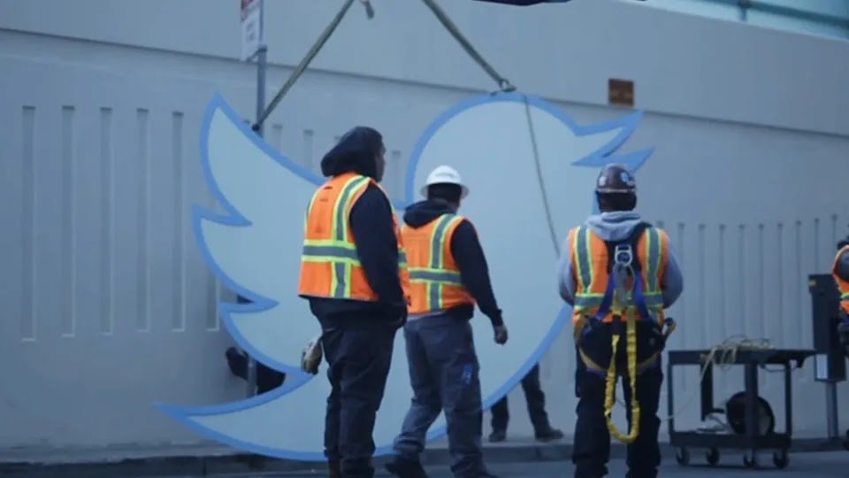 Twitter Symbol Sold for Over $30,000