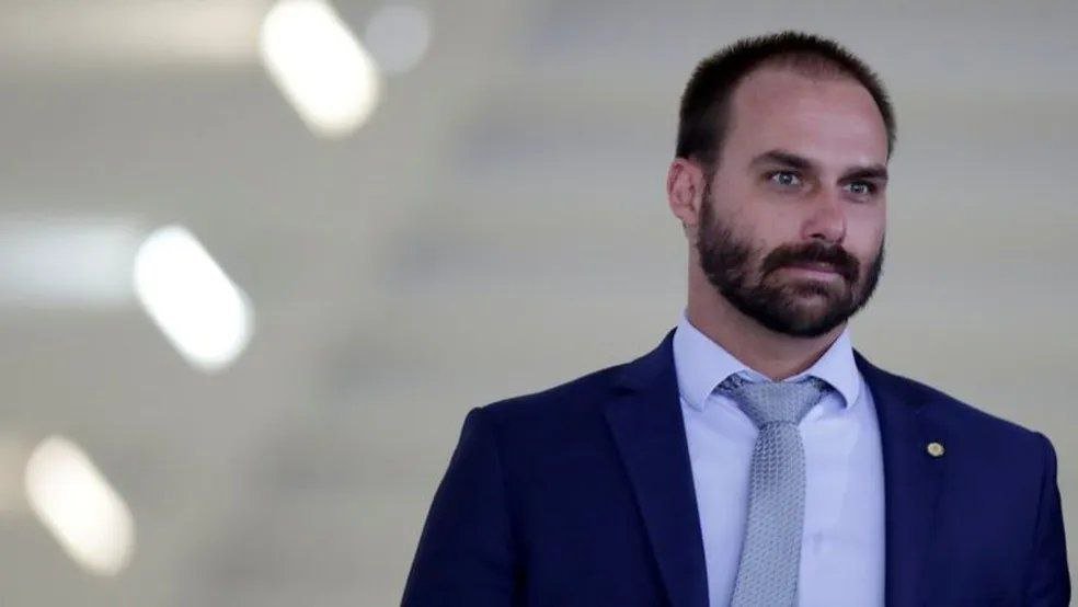 Eduardo Bolsonaro Anuncia Licença do Mandato de Deputado Federal – Saiba o Motivo!