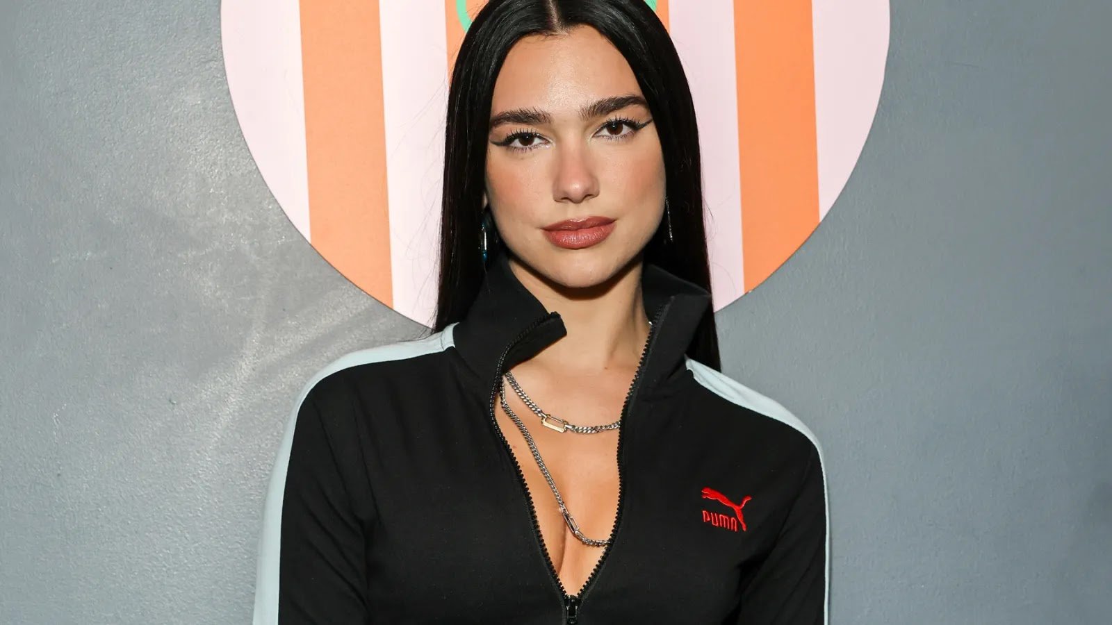 Dua Lipa Anuncia Turnê no Brasil com Shows em Novembro