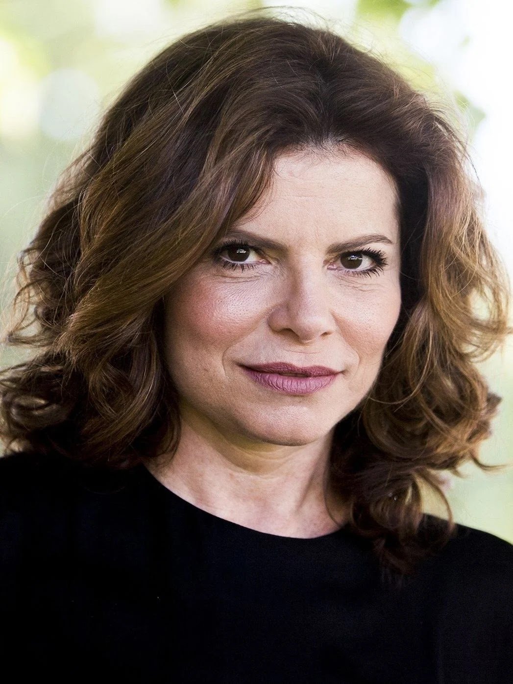 Debora Bloch Revela Como Lida com os Haters nas Redes Sociais