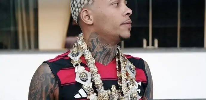 “Poze Não É Bandido”: Equipe Denuncia Perseguição Após Prisão do Funkeiro