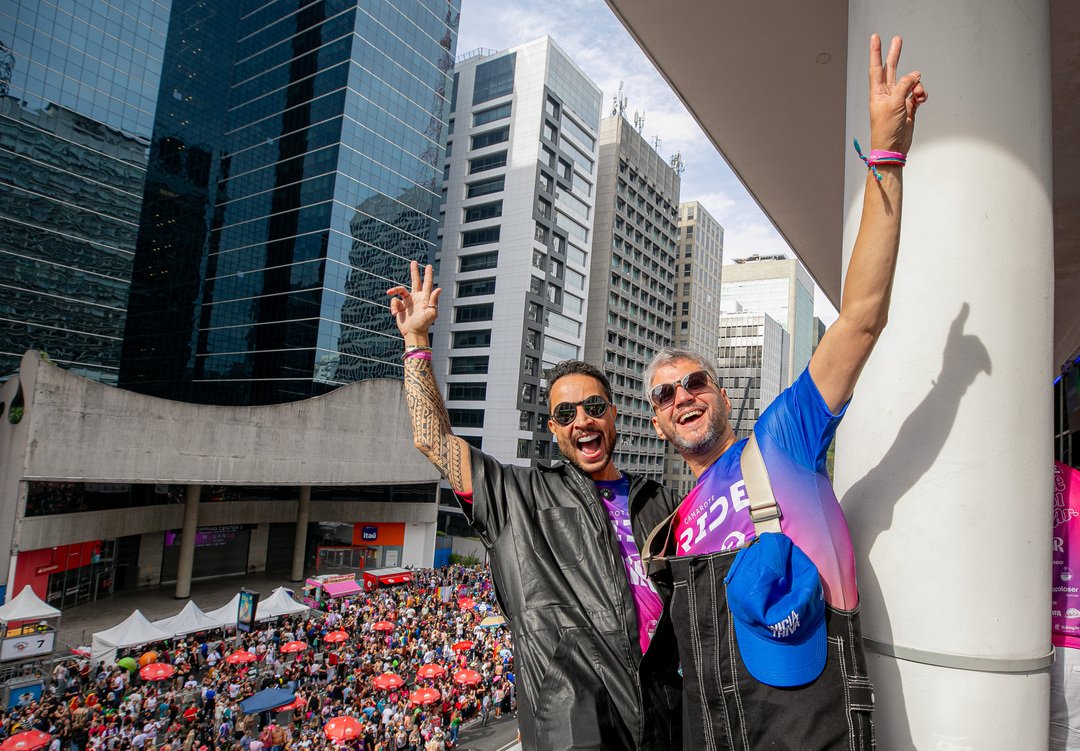 Camarote Pride SP 2025 Entrega Show Pop, Emoção e Representatividade na Parada LGBTQIAPN+