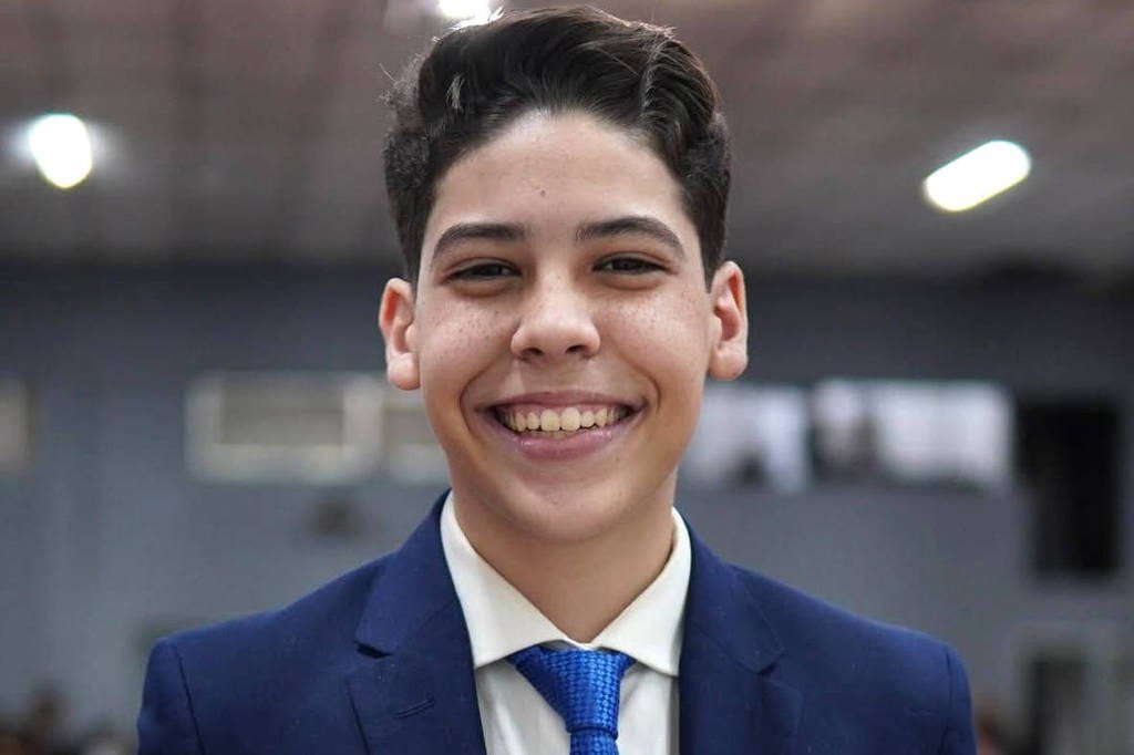 Pastor Mirim Miguel Oliveira Volta a Pregar Após Afastamento do Conselho Tutelar