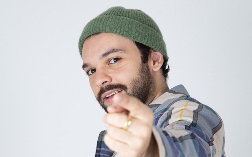 Raphael Ghanem Anuncia Maratona de 26 Shows em Julho por Todo o Brasil