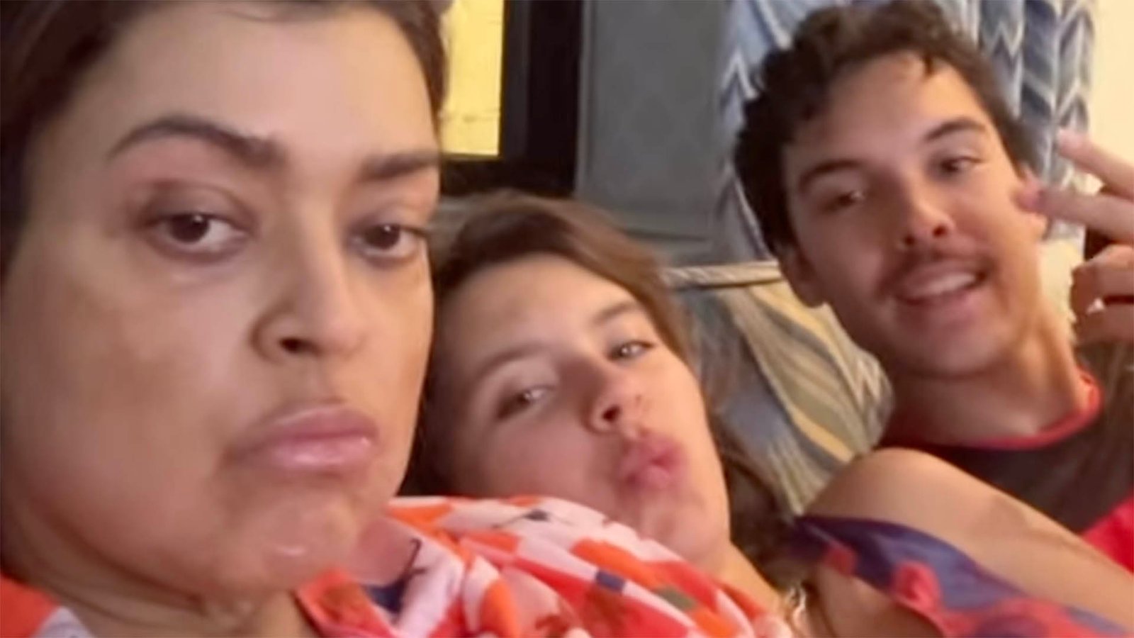 Preta Gil Surge Abatida em Foto Durante Tratamento e Assusta Fãs