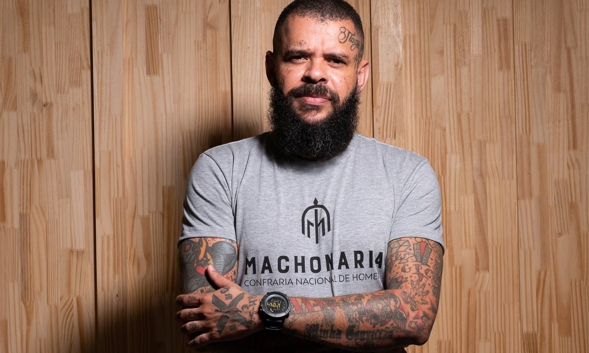 Pastor Anderson Silva, líder da Machonaria, é acusado de desviar R$ 500 mil de projetos sociais