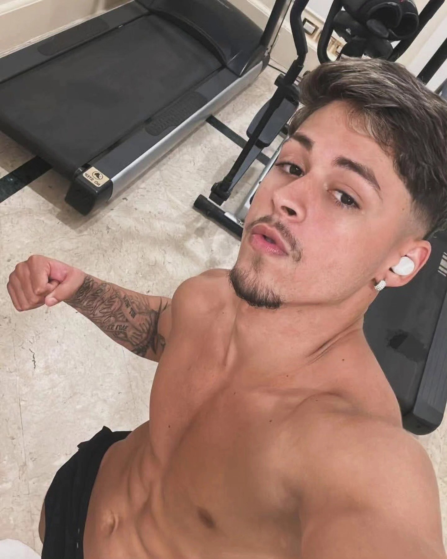 Após Ficar Milionário, Alex Mendes Analisa Aposentadoria: Sentirão Falta?