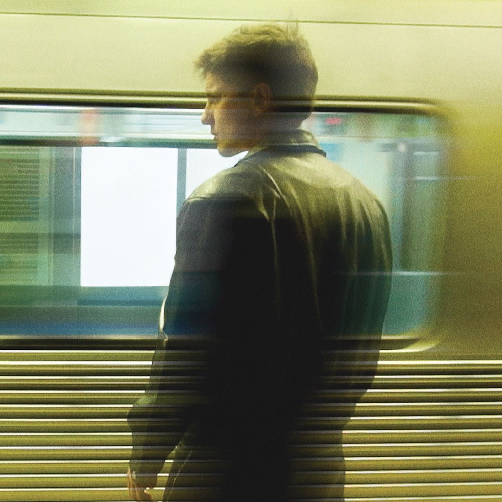 CALIL Lança “Passageiros”, Primeira Música do Novo Álbum — Ouça com Letra