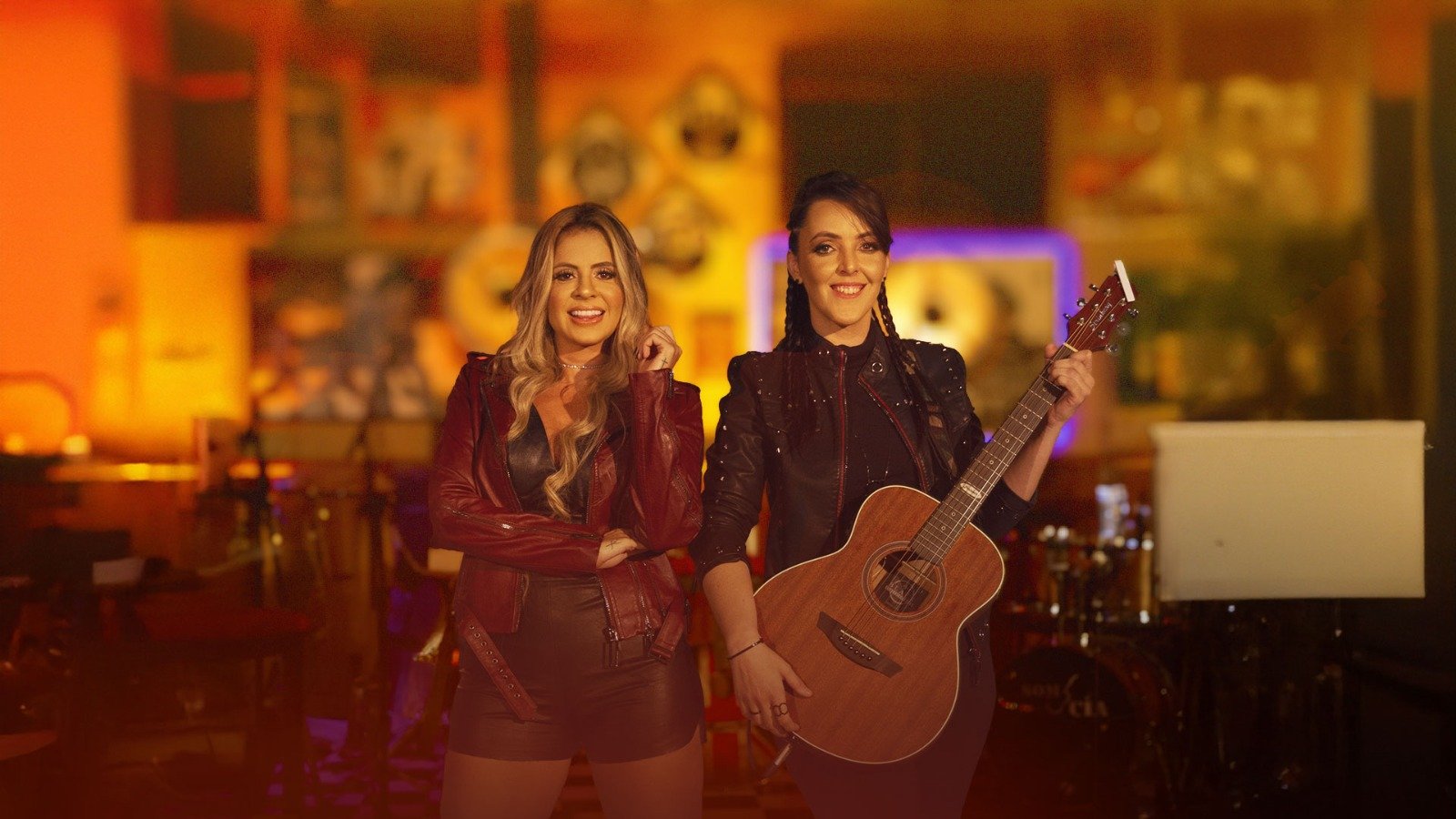 Elaine Cristtina Lança “Isso Aqui é Um Boteco” Com Cris Assunção Pela Radar Records