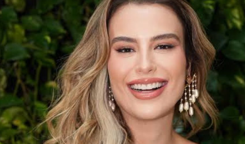 Fernanda Keulla Inicia Tratamento Contra Síndrome Rara e Autoimune: Sjögren