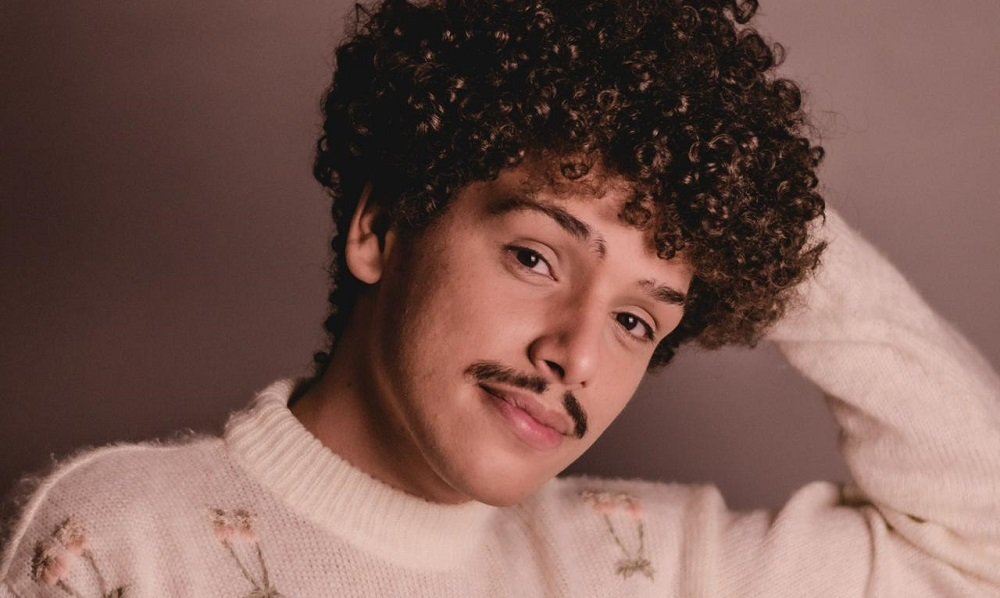 Gustavo Vaz Estreia Carreira Solo com “Todas as Vezes Que Você Voltar” pelo Selo No Santo Som