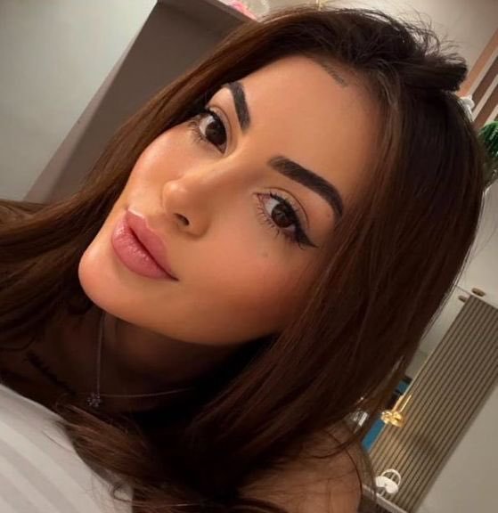 Mari Ávila Surpreende E Aparece Com Neiff Em Vídeo Quente Em Plataforma Adulta