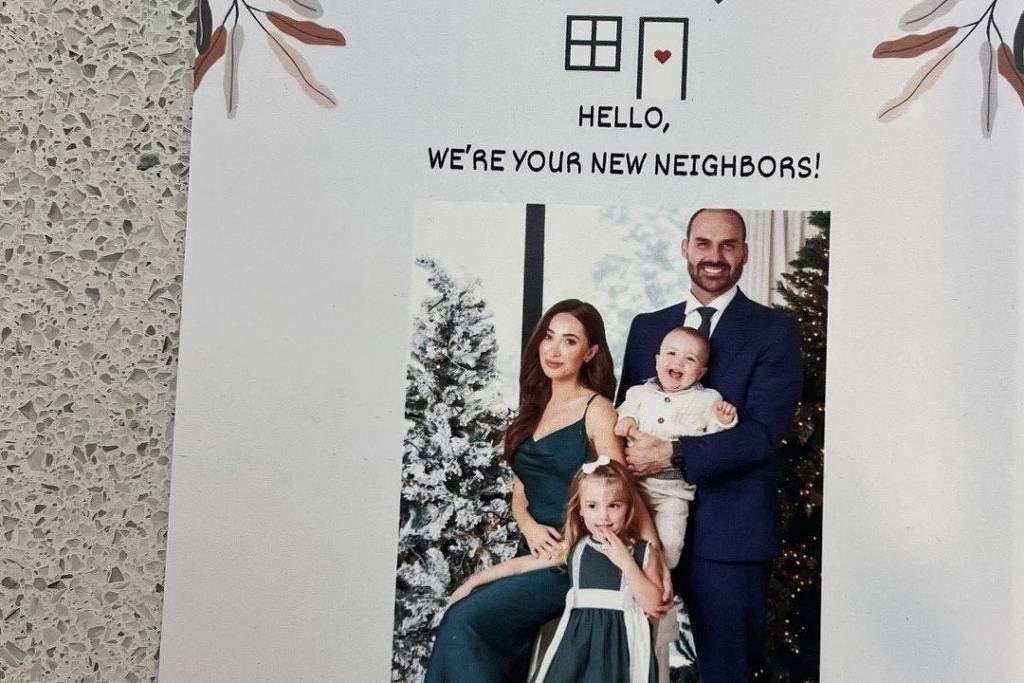 Heloísa Bolsonaro Se Apresenta Como “The Bolsonaro’s” A Vizinhos Nos EUA