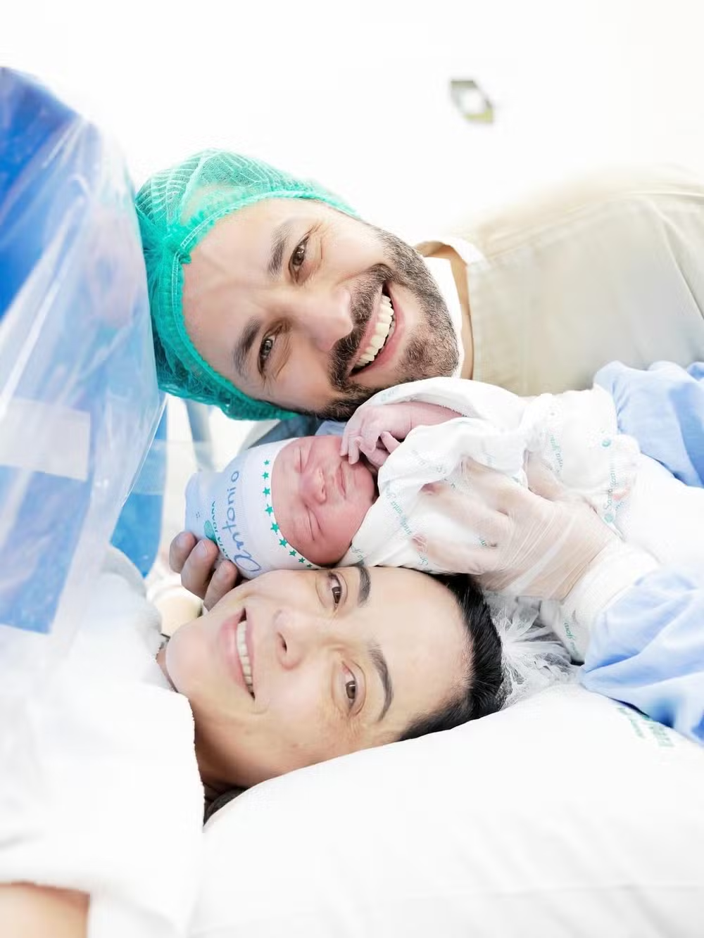 Izabella Camargo Dá à Luz Antônio, Seu Segundo Filho aos 44 Anos