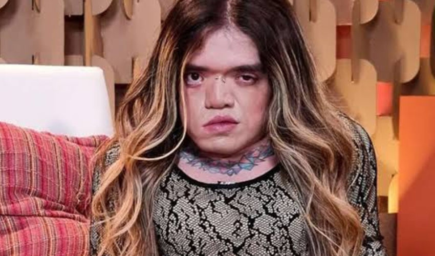 Leandrinha Arrasa em Novo Ensaio Sensual e Viraliza na Web