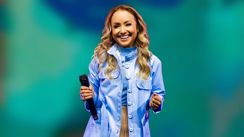 Bruna Karla Anuncia DVD ao Vivo no Teatro Bradesco em Comemoração aos 24 Anos de Carreira