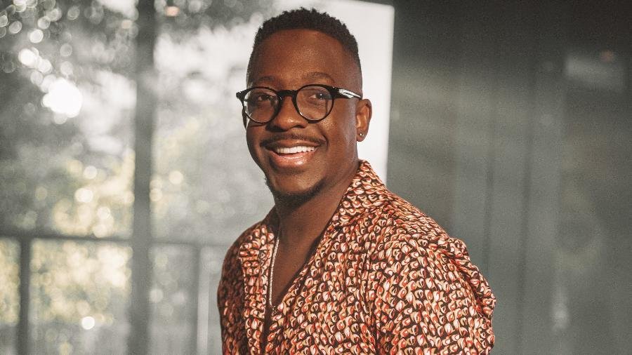 Mumuzinho é Acusado de Dar Calote em Grupo de Samba que Tocou em Seu Bar