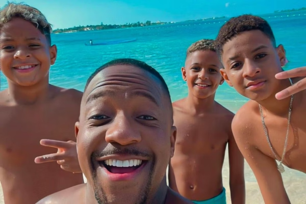 Mumuzinho Aciona Justiça por Prestação de Contas dos R$ 9 Mil de Pensão