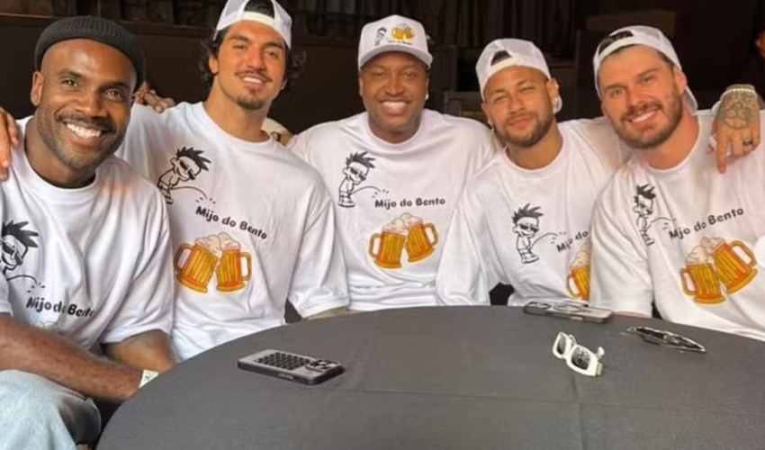 “Mijo do Bento”: Thiaguinho Celebra Chegada do Filho com Amigos e Alegria