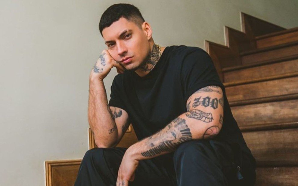 Letra: ‘Absolvido Por Deus’ – Filipe Ret