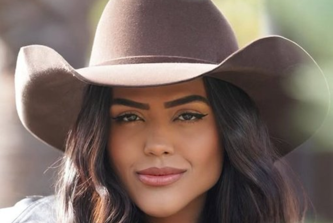 Camila Loures Desiste De A Fazenda 17 Mesmo Com Contrato Quase Assinado