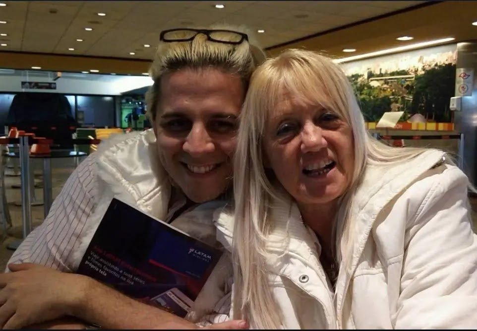 Rodrigo Apresentador de Luto: Morre Tia Querida