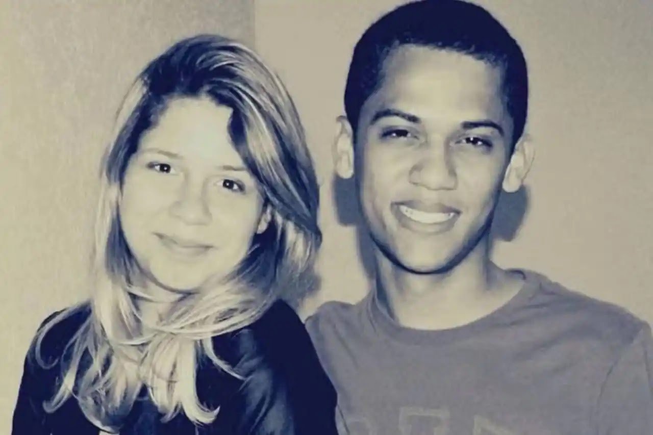 REVELADO: Quem É o HOMEM que Afirma Ser o PRIMEIRO Namorado de Marília Mendonça?