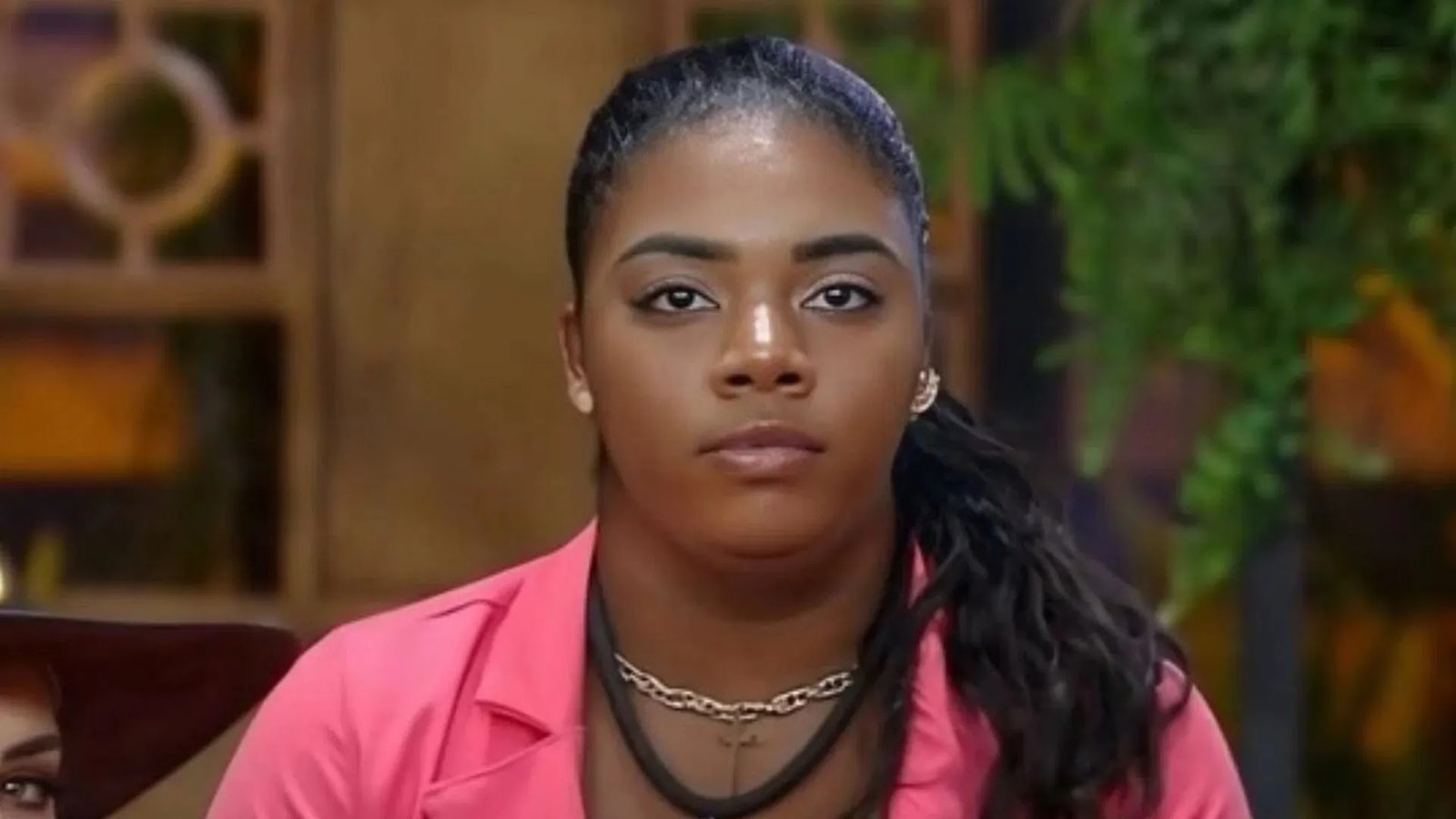 BOMBA! Raquel Brito Envolvida em Escândalo de Publicidade Enganosa, Lavagem e Jogo do Tigrinho