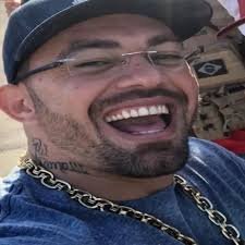 Perigo Total! Chefe da Favela do Muquiço Est𝓾pra e Mata Jovem e Facção Não Reage