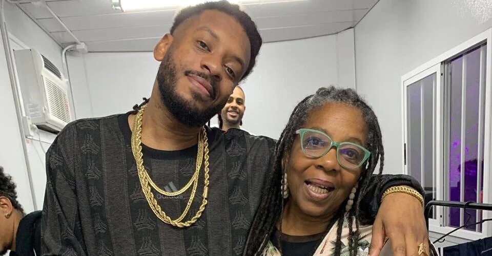 Morre Dona Ana, Mãe Do Rapper BK: Artista E Fãs Entram Em Luto