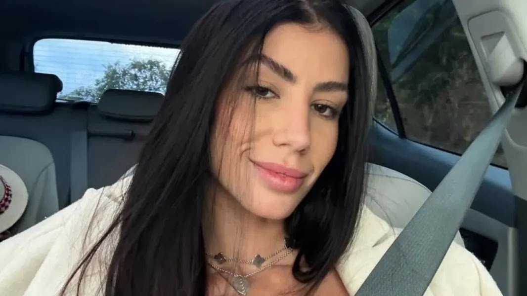 Maria Lina Rebata Críticas a Procedimentos Estéticos