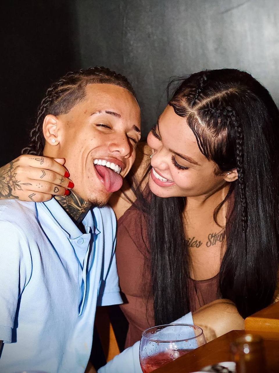 DJ Nathi Choca a Web com Vídeo +18 ao Lado de Theuzinho Cantor: Romance Já Pegou Fogo