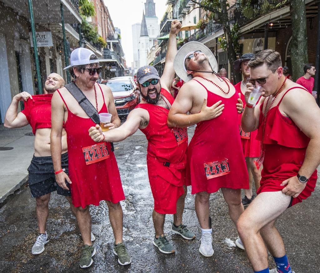 New Orleans’ Red Dress Run Kicks Off! Thousands Rock Red for Charity