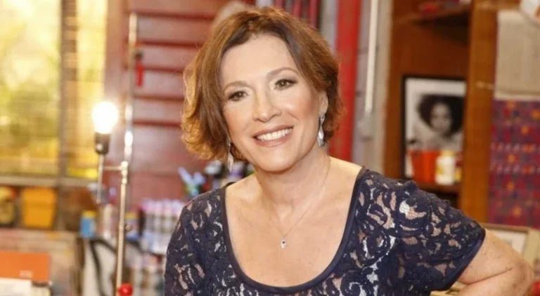 Natália Do Vale SURPREENDE Ao Voltar Aos Palcos Após 20 Anos E Revela Reflexão CHOCANTE Sobre Maternidade