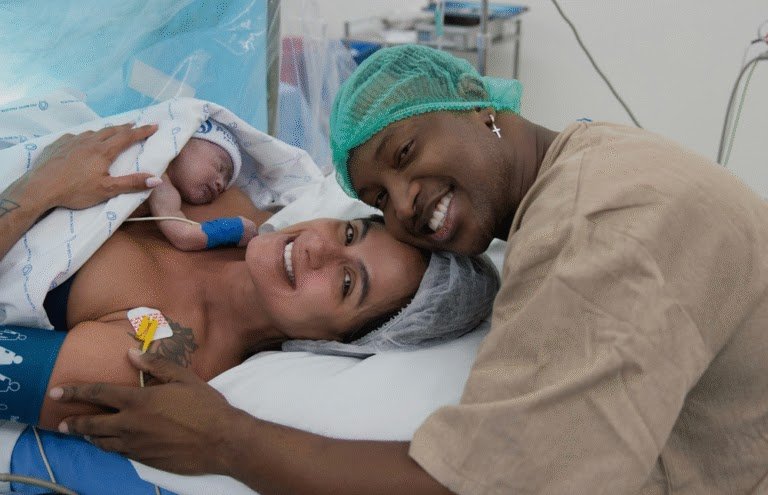 Nasceu! Carol Peixinho e Thiaguinho Dão as Boas-Vindas ao Filho Bento