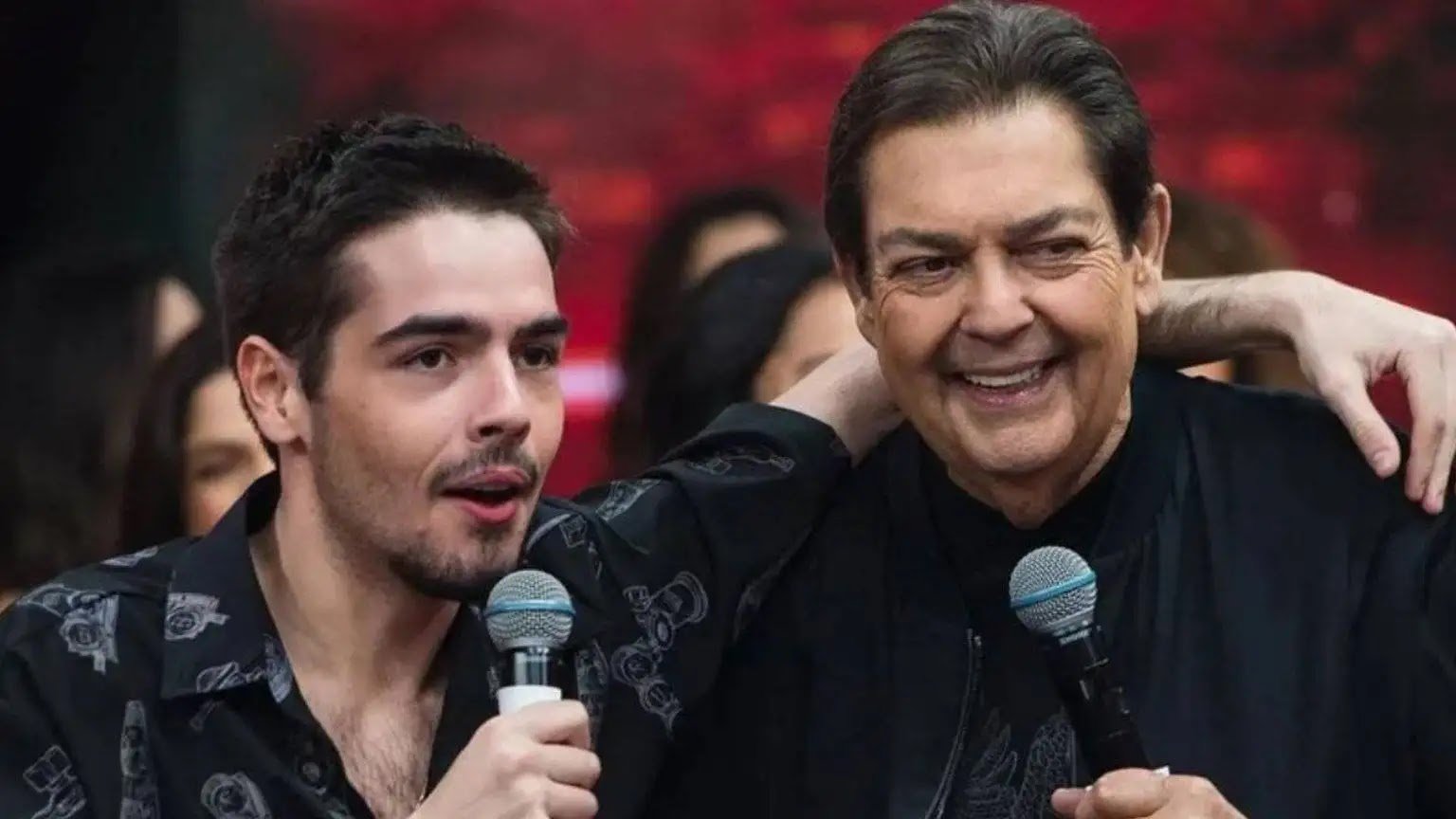 Filho De Faustão Dá Atualização Sobre Saúde Do Pai: “Está Bem, Mas Precisa De Fisioterapia”