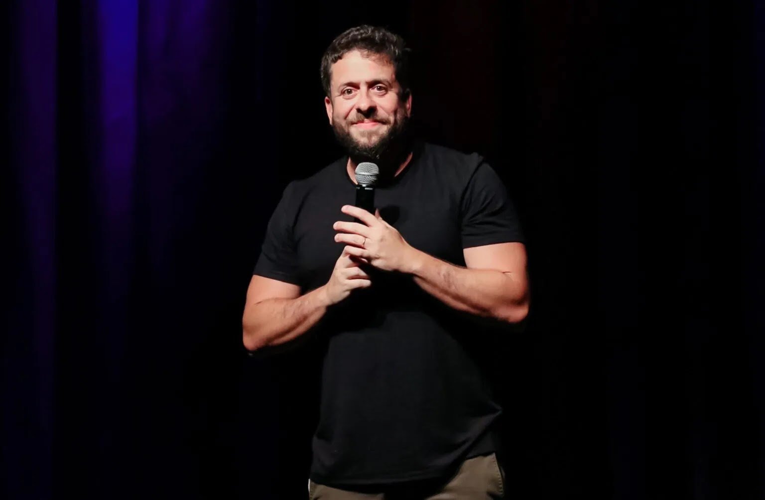 Maurício Meireles Fala Sobre Desafios e Futuro do Humor na TV Aberta: “Falta Coragem”