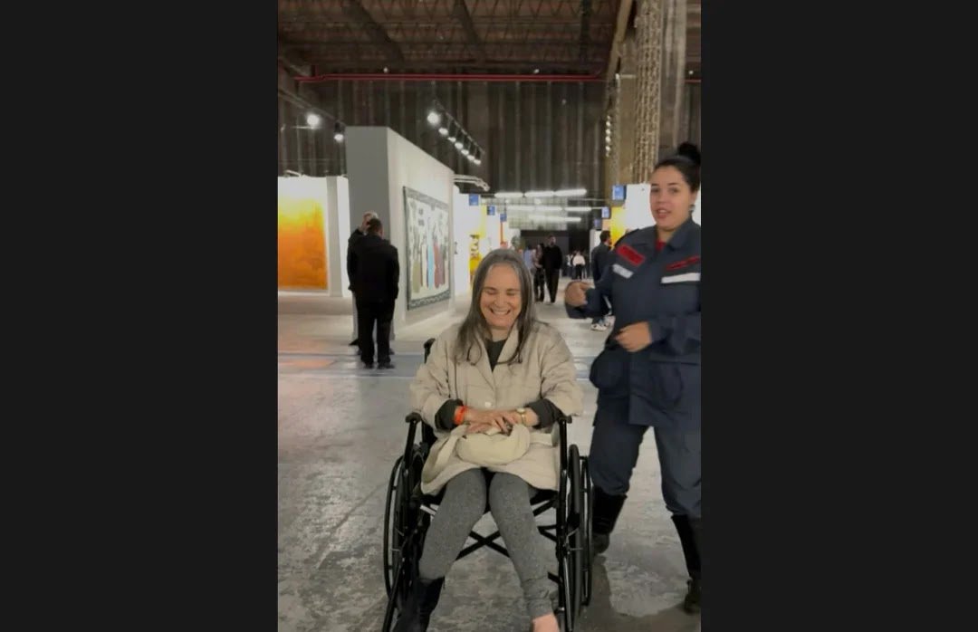 Regina Duarte Surge De Cadeira De Rodas E Explica Motivo; Fãs Reagem!