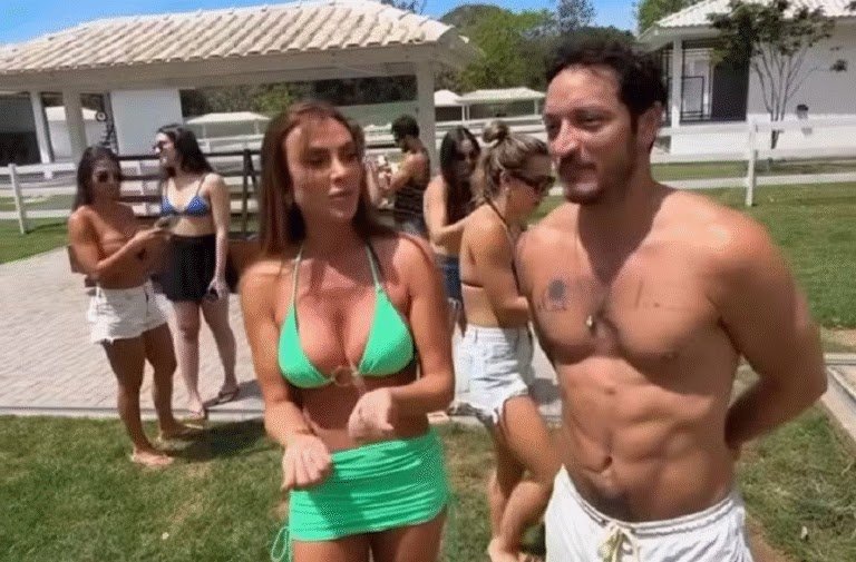 Allan Souza Lima Recebe Homenagem Inusitada No Sítio De Nicole Bahls