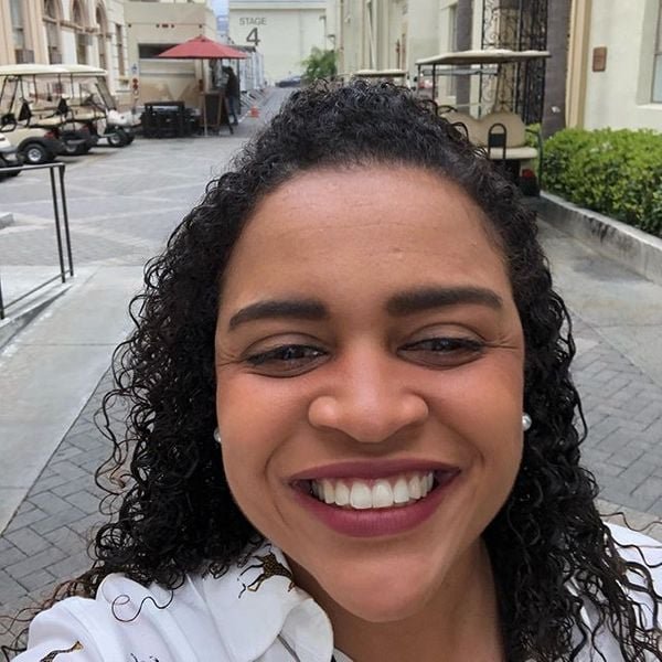 Cineasta Brasileira Bárbara Marques Desaparece Após Ser Detida Em Reunião Do Green Card Nos EUA