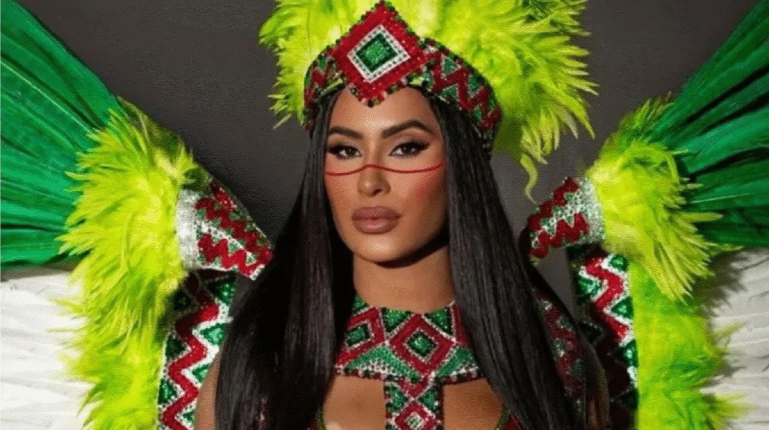 Isabelle Nogueira, A Cunhã, Inspira Enredo Do Carnaval De Manaus