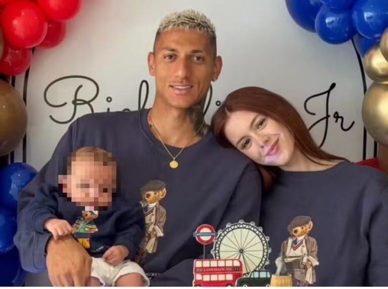 Namorada De Richarlison Quebra O Silêncio E Responde Ataques Cruéis À Aparência Do Filho: “Falar Dele Me Afeta”