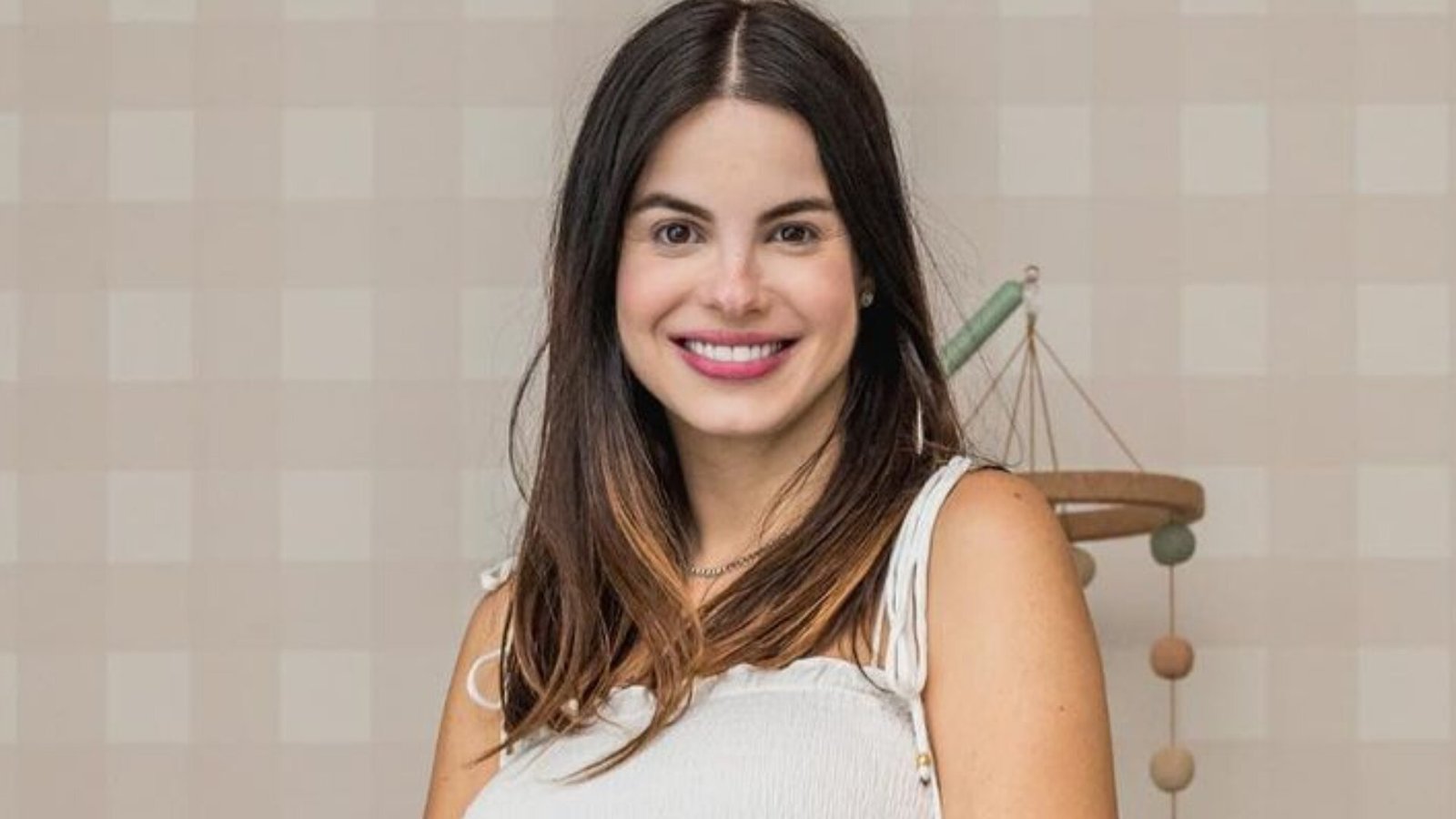 Sthefany Brito Transforma Contratempo em Festa Emocionante Para Vicenzo!