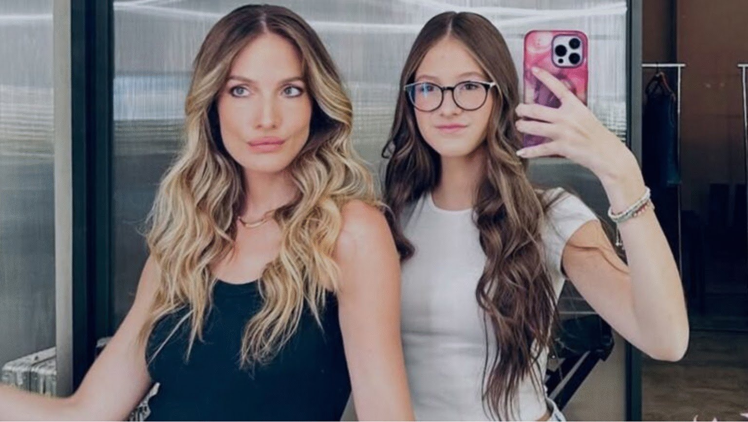 Emocionante: Transplante Da Filha Inspira Schynaider Moura A Dizer “Vai E Vive”