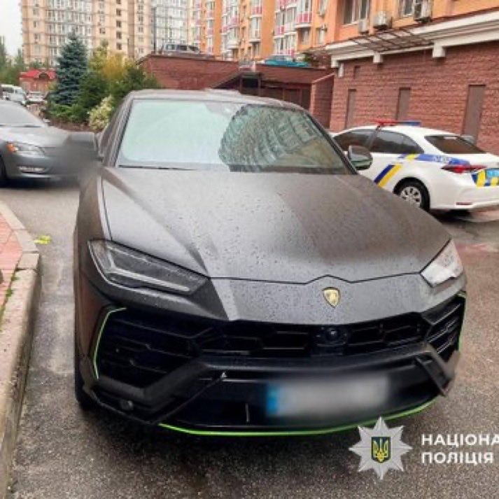 Lamborghini Pickup Sparks Joy at Suburban School