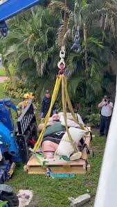 Florida Man's Crane Lift Horror: 1,000lb Emergency Rescue!