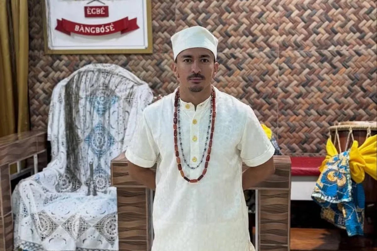 Renan Machado, Irmão De Anitta, Surpreende Ao Ser Consagrado Pai De Santo No Rio De Janeiro