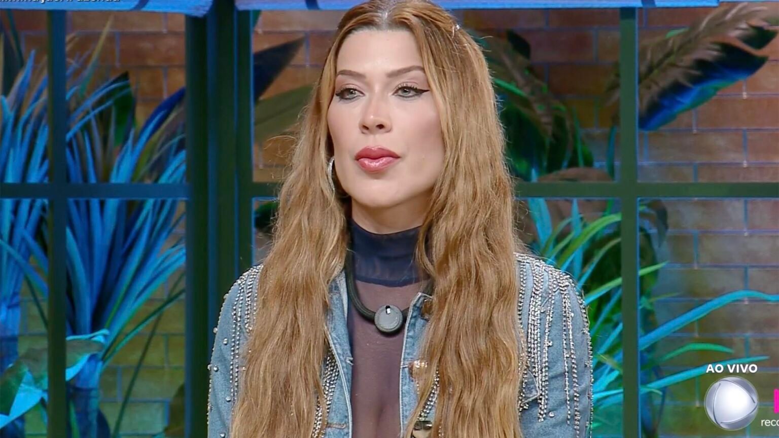 Segunda Eliminada De A Fazenda 17: Renata Müller Choca O Reality