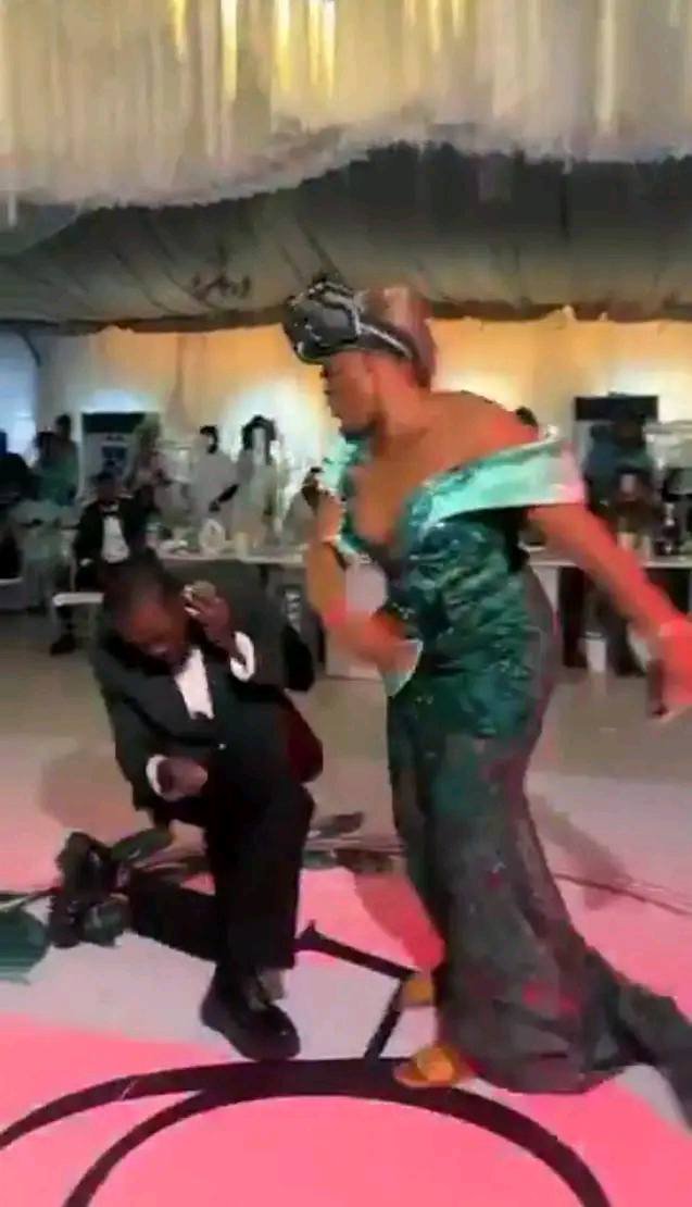 Sisters’ Slap Warning: Reject Proposals Peacefully—Men’s Rage Isn’t Worth the Bruise