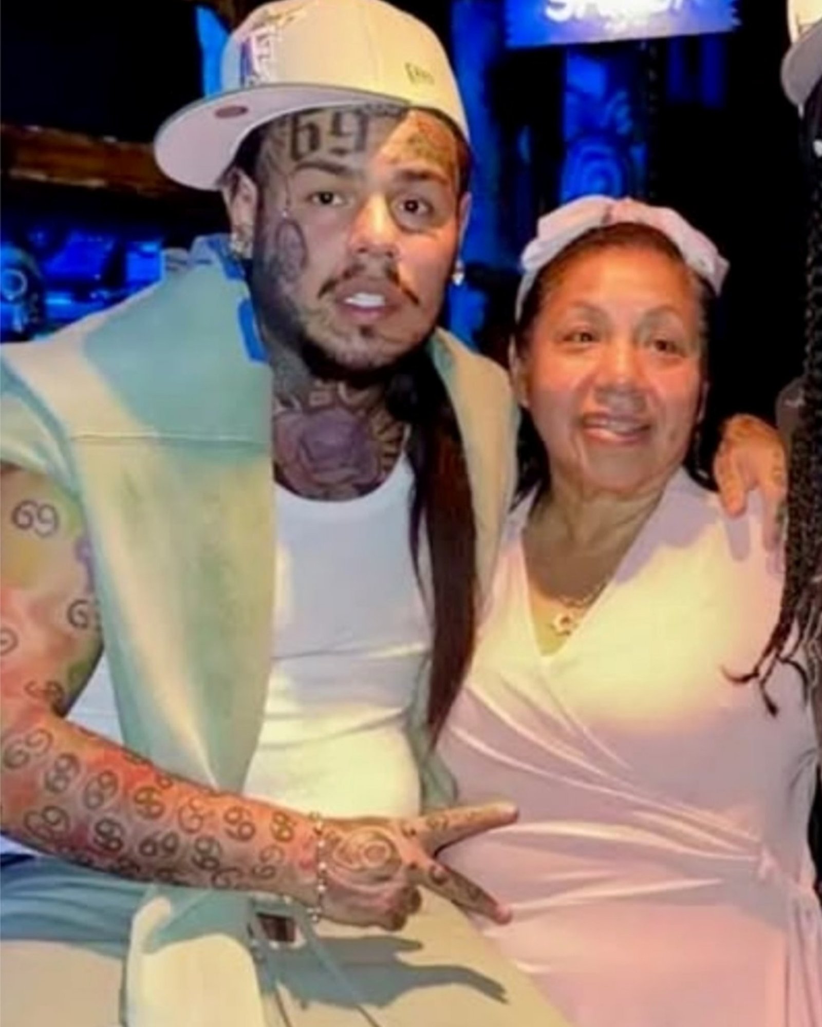 6ix9ine’s Home Hell: Masked Gunmen Storm Florida Pad, Pin Mom for Cash & Keys – Chilling Vid Drops!